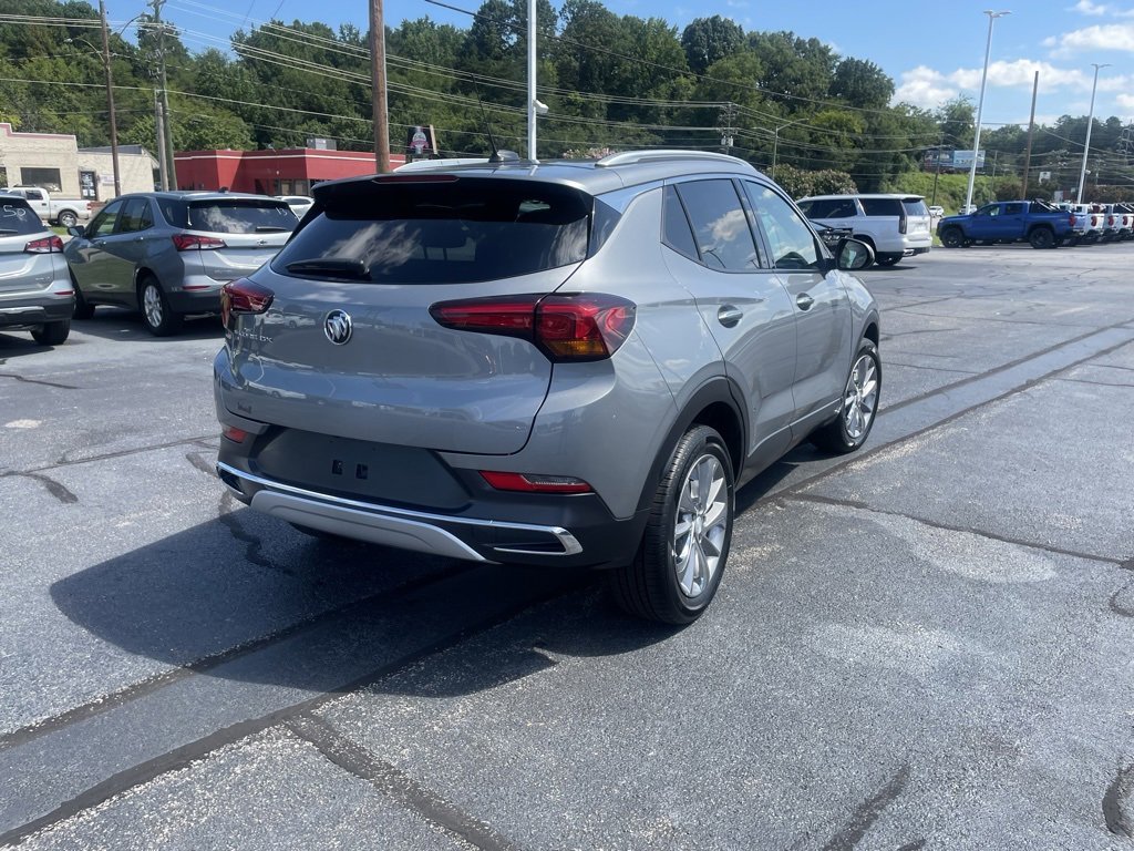 Used 2023 Buick Encore GX Essence w/ Experience Buick Package image 5