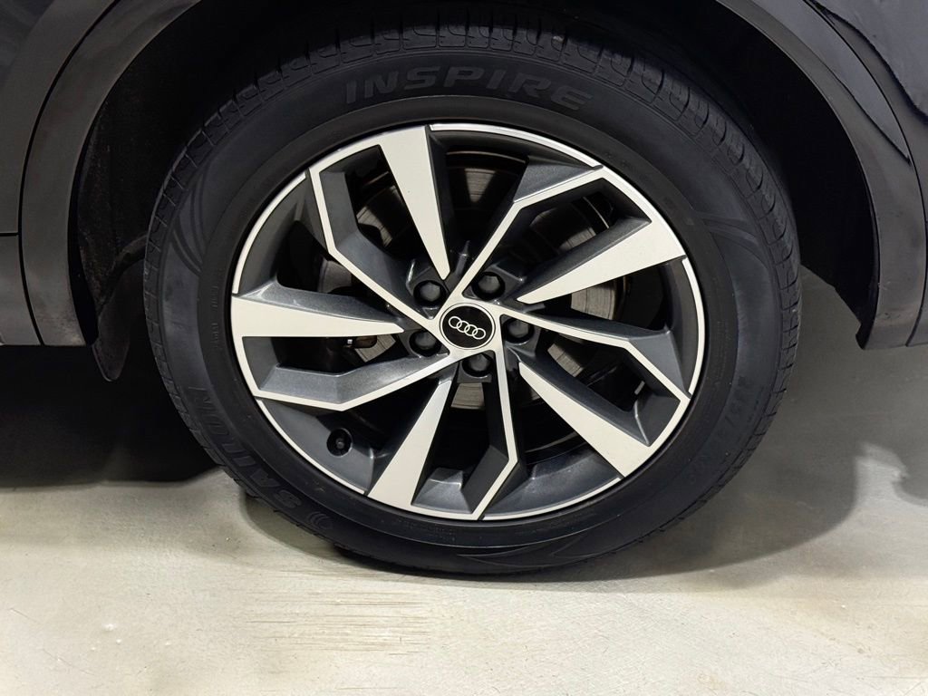 Used 2023 Audi Q5 2.0T Premium Plus AWD/4WD image 9