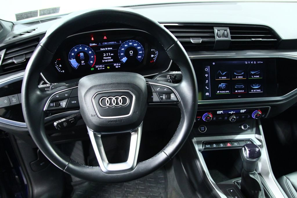 Used 2022 Audi Q3 2.0T Premium Plus image 6