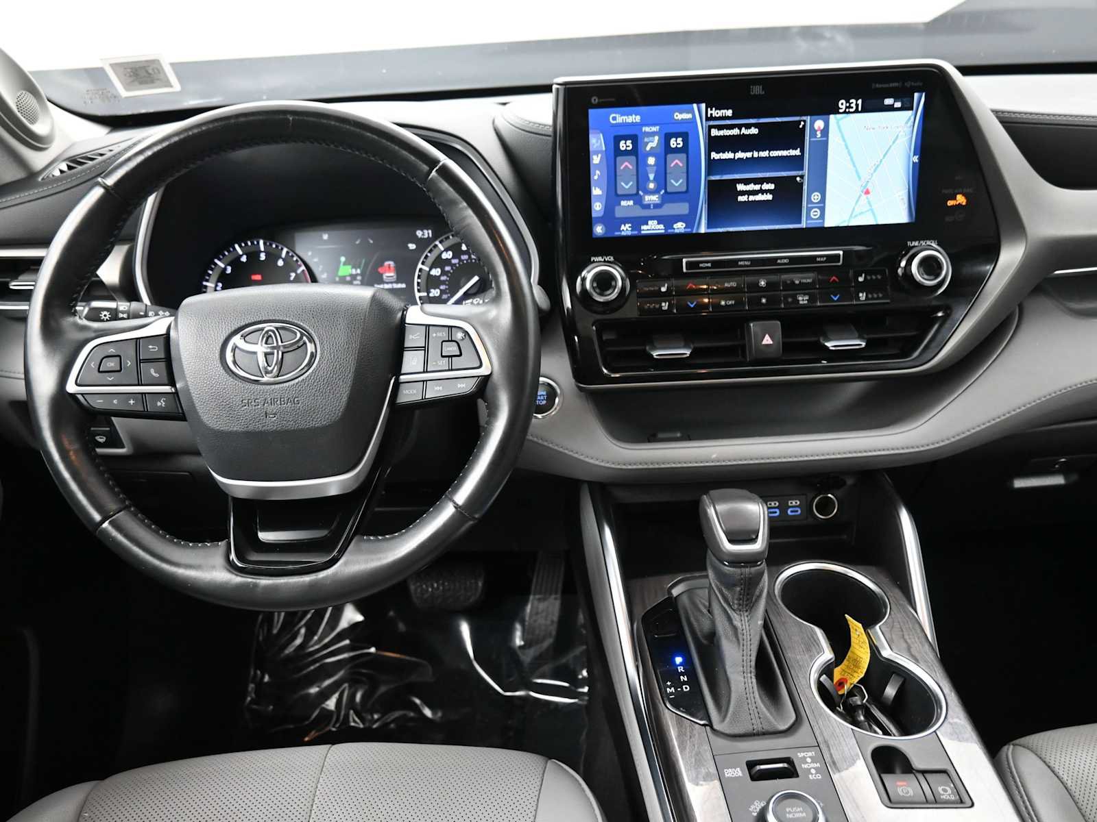 Used 2022 Toyota Highlander Limited AWD/4WD image 20