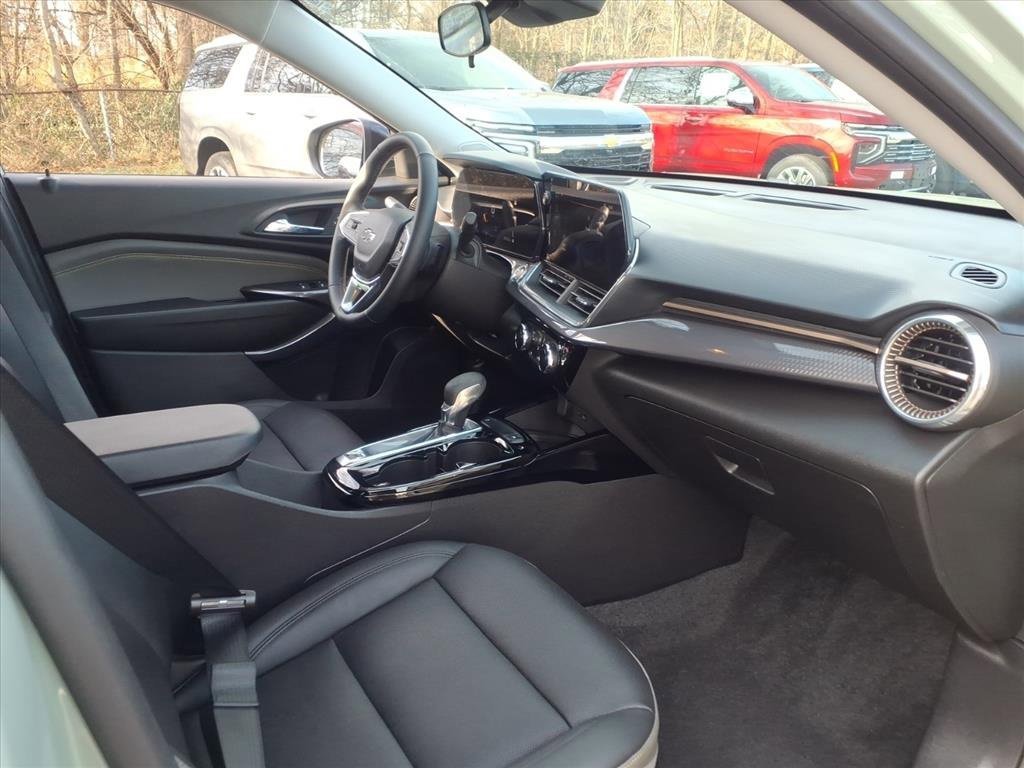 New 2026 Chevrolet Trax ACTIV w/ Driver Confidence Package image 19