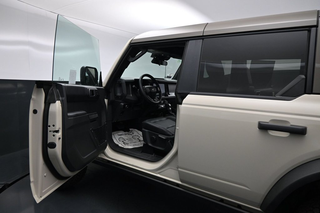 Certified 2026 Ford Bronco Badlands AWD/4WD image 9