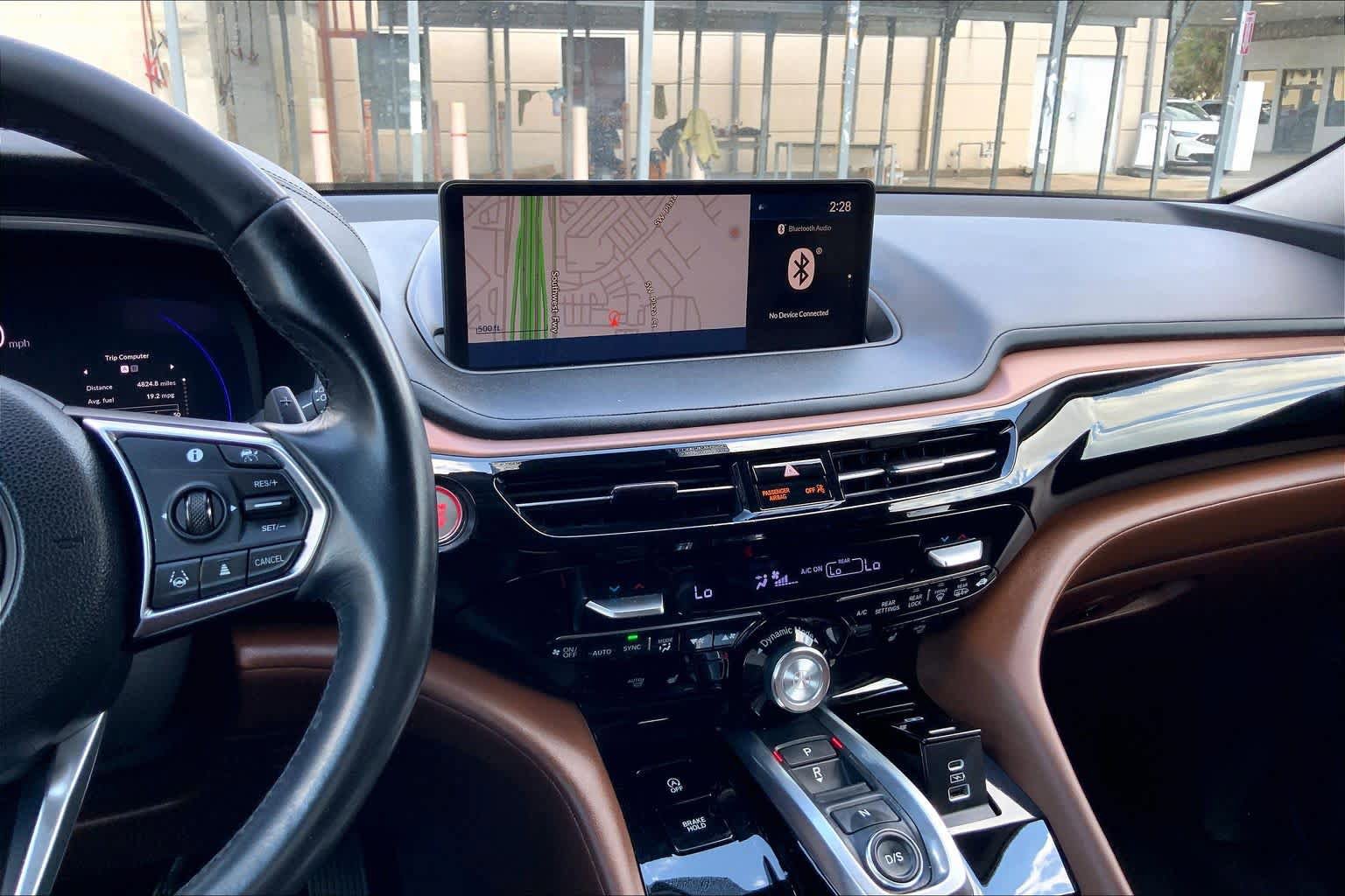 Certified 2023 Acura MDX FWD w/ Technology Package image 7