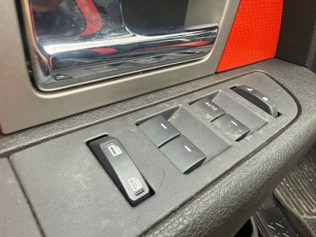 Used 2010 Ford F150 Raptor image 17