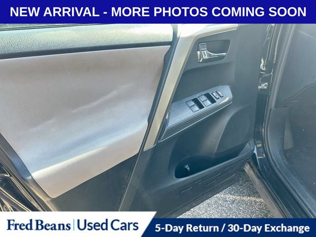 Used 2015 Toyota RAV4 XLE AWD/4WD image 7
