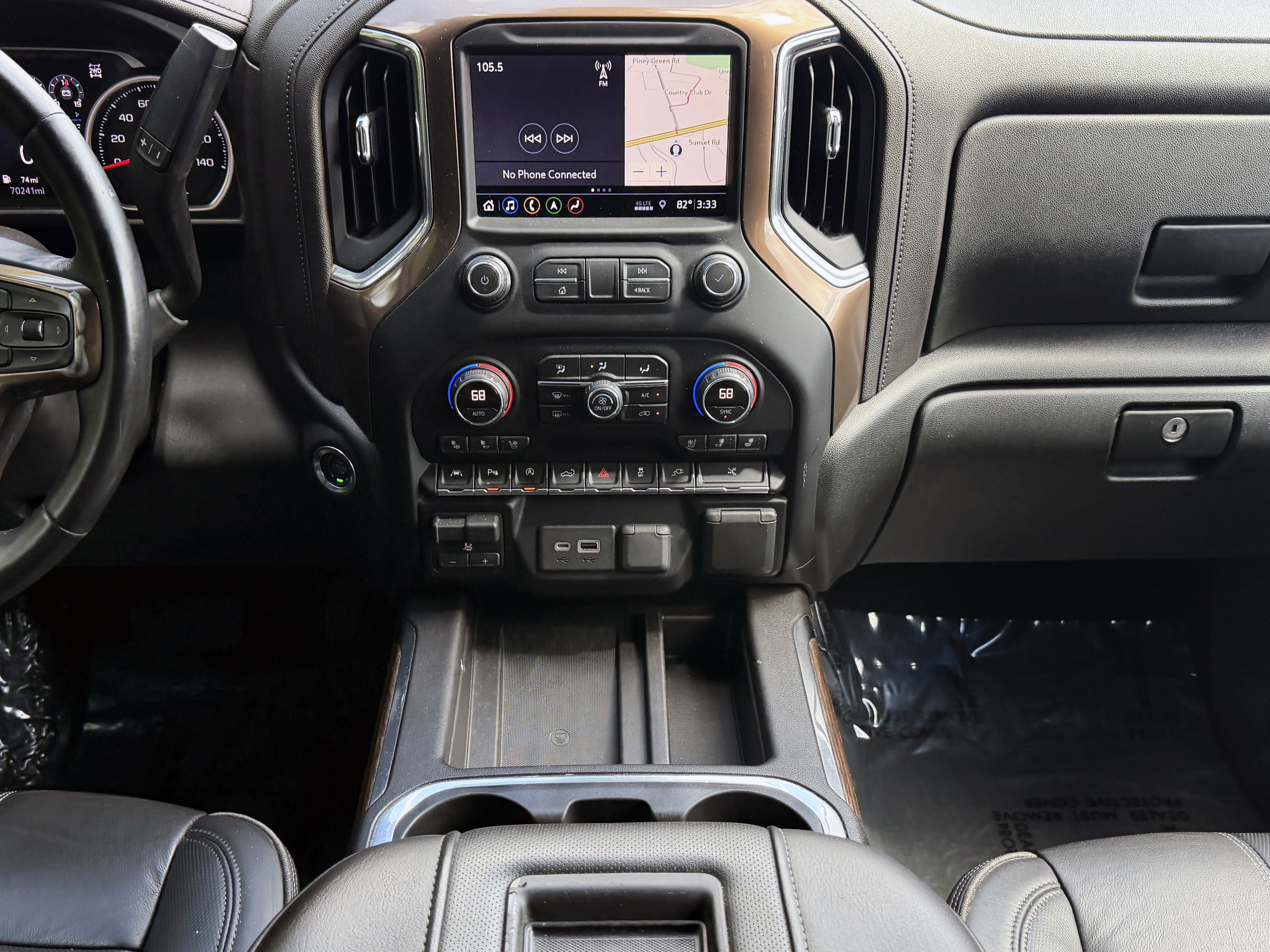 Used 2019 Chevrolet Silverado 1500 High Country w/ Technology Package AWD/4WD image 23