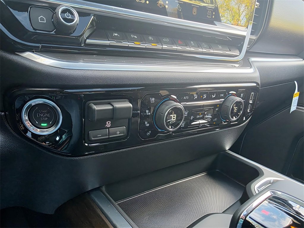 New 2026 Chevrolet Silverado 1500 High Country w/ Midnight Edition image 32