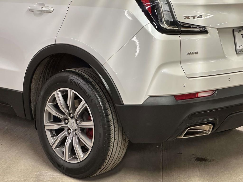 Used 2021 Cadillac XT4 Sport image 11