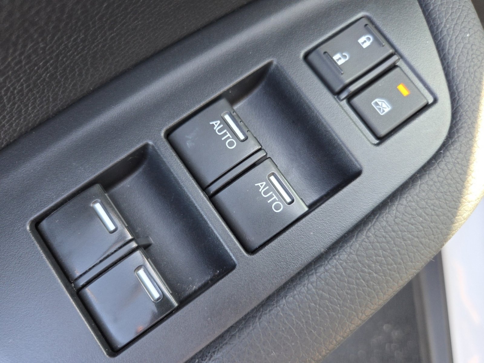 Certified 2023 Honda Passport EX-L image 32