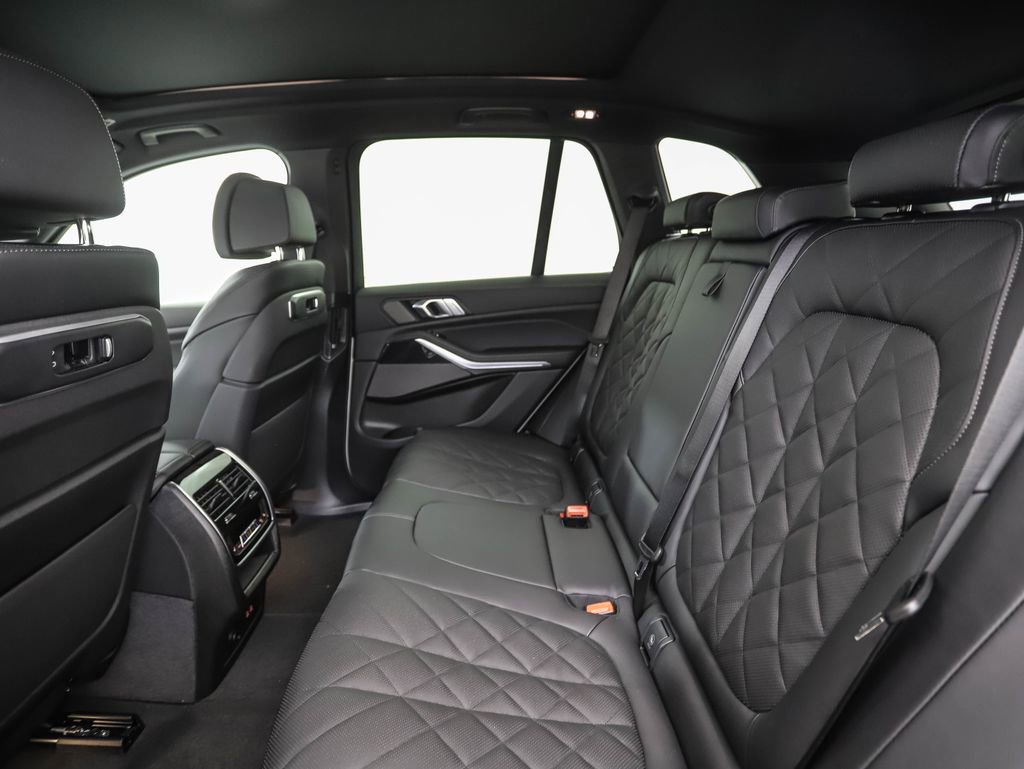 New 2026 BMW X5 xDrive50e w/ M Sport Package image 22