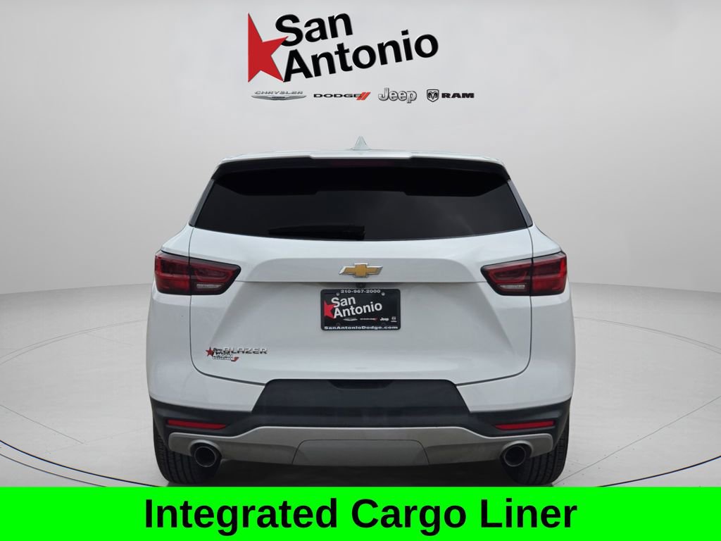 Used 2025 Chevrolet Blazer LT w/ LPO, Floor Liner Package FWD image 7