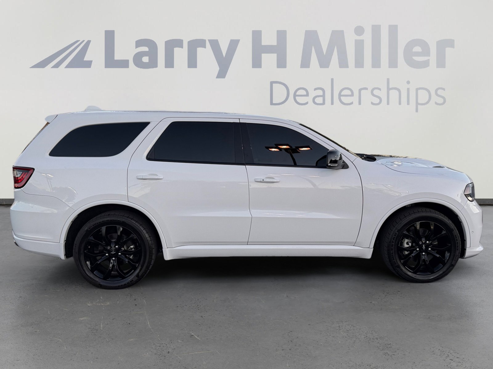 Certified 2019 Dodge Durango R/T w/ Technology Group image 6