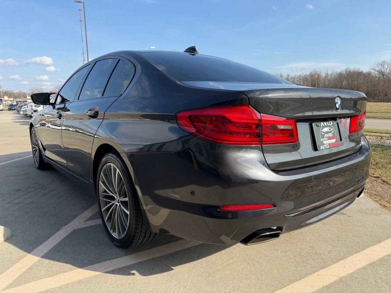 Used 2020 BMW 540i xDrive w/ Premium Package image 6