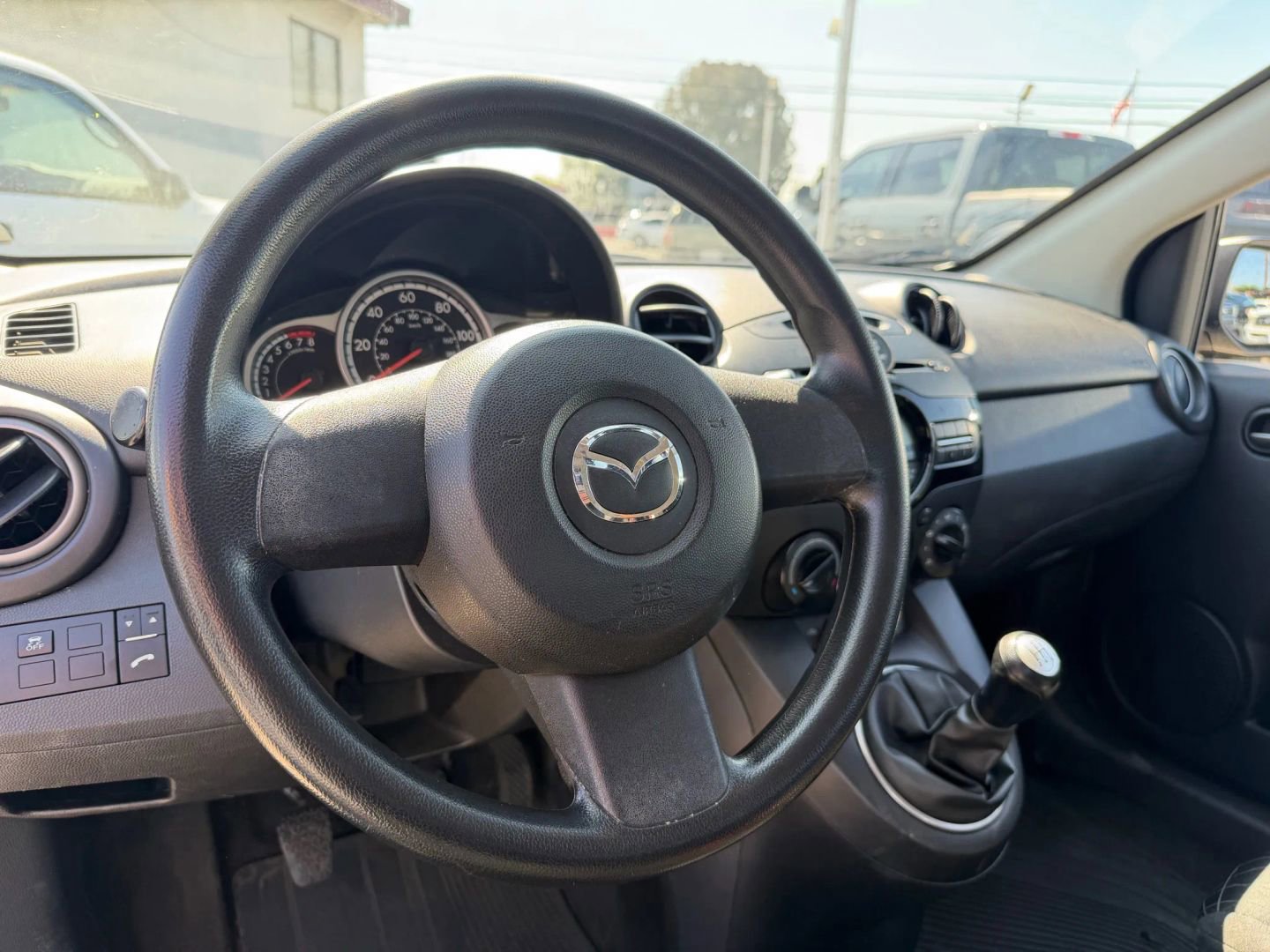 Used 2012 MAZDA MAZDA2 Sport image 12