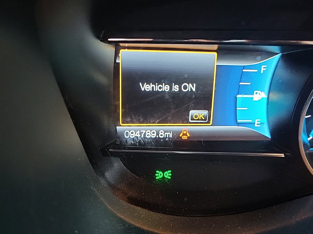 Used 2018 Ford Explorer XLT w/ Equipment Group 202A AWD/4WD image 8