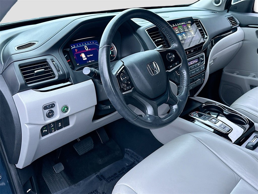 Used 2019 Honda Pilot Touring image 9