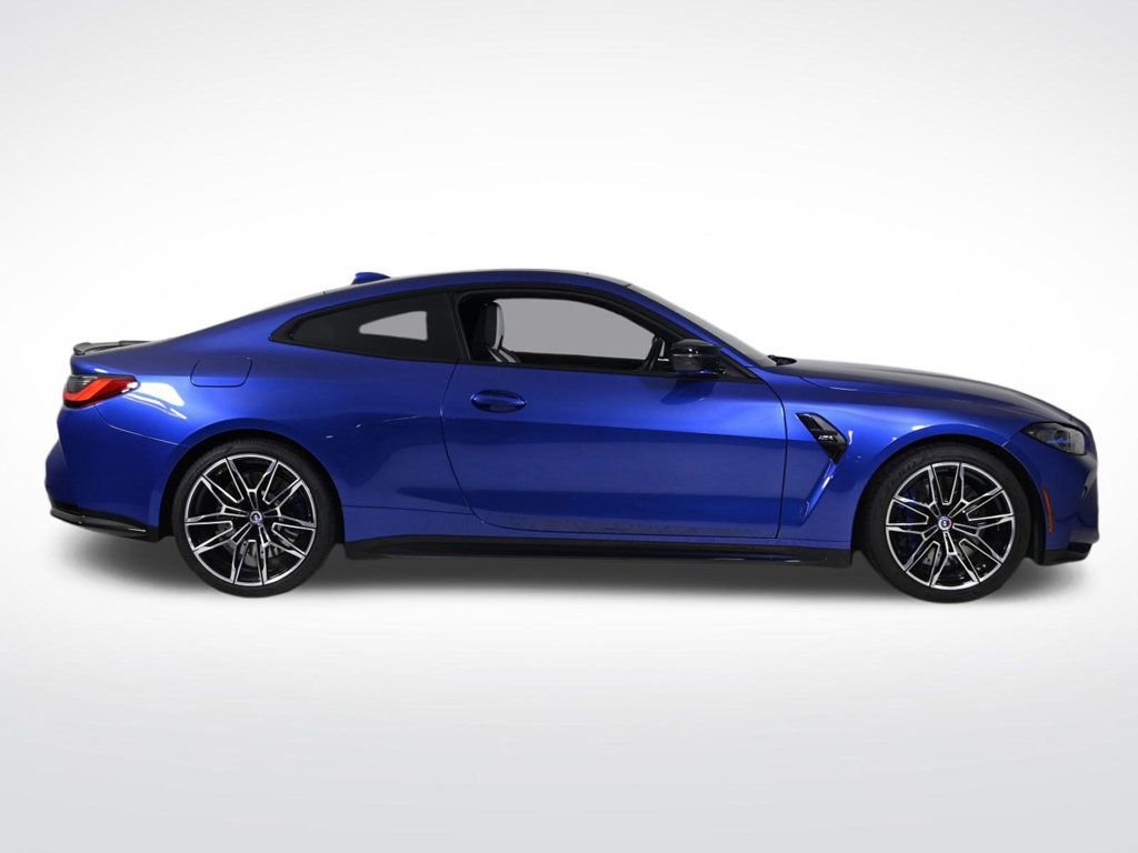 Used 2022 BMW M4 Coupe image 6