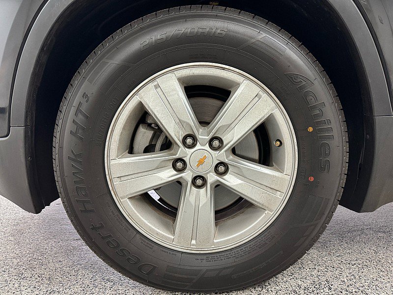 Used 2020 Chevrolet Trax LS w/ Tint and Cruise Package image 23
