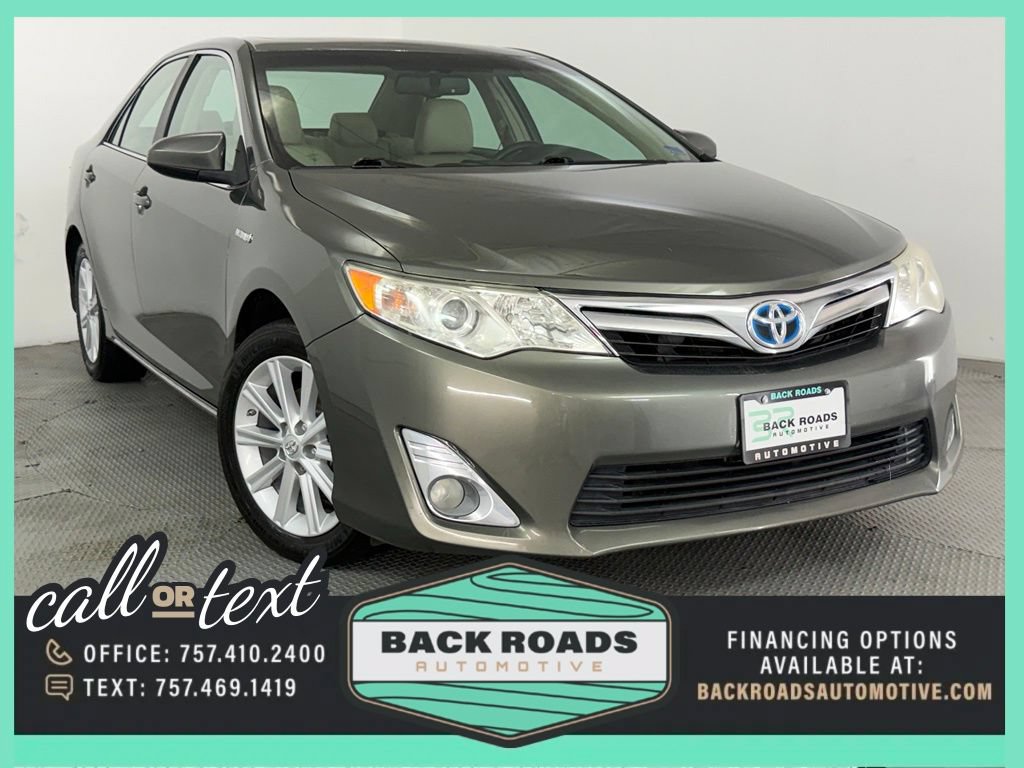 Used 2013 Toyota Camry XLE w/ Leather Pkg FWD image 1