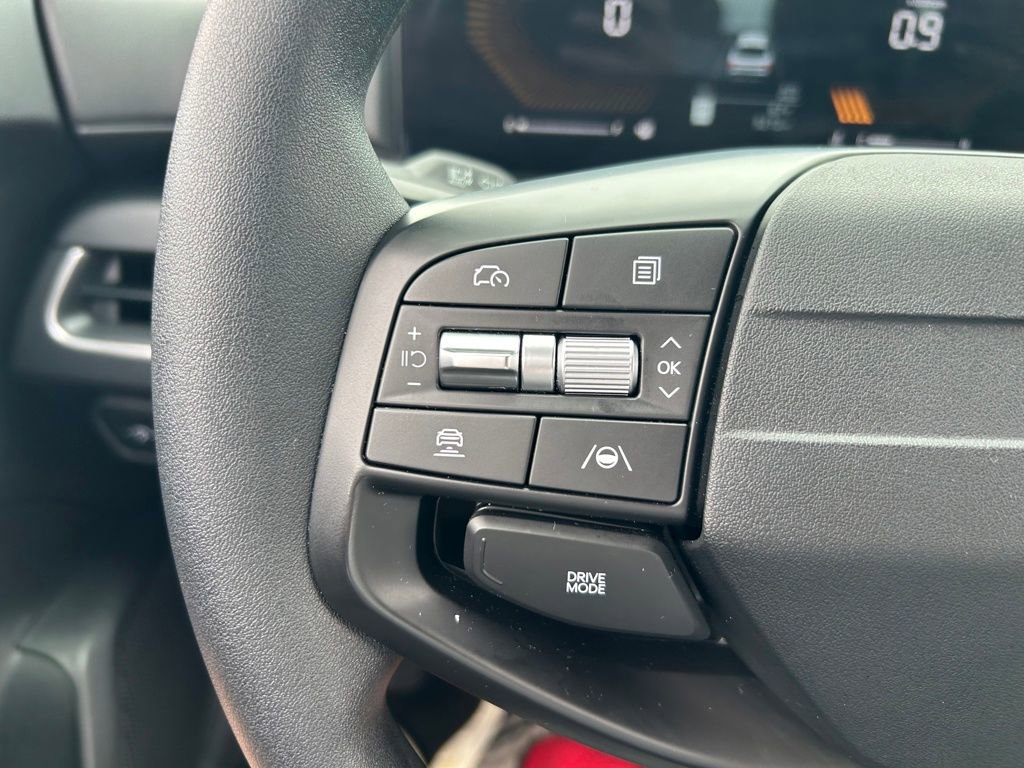 Used 2025 Kia K4 LXS image 17