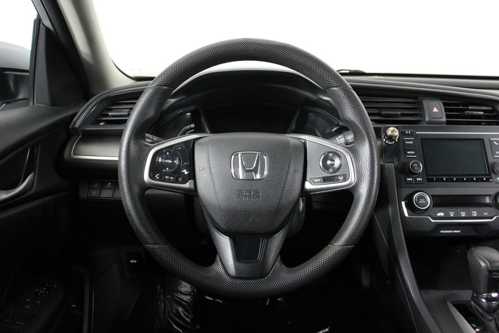 Used 2020 Honda Civic LX image 8