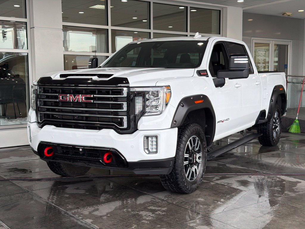 Used 2022 GMC Sierra 2500 AT4 w/ AT4 Premium Plus Package AWD/4WD image 2