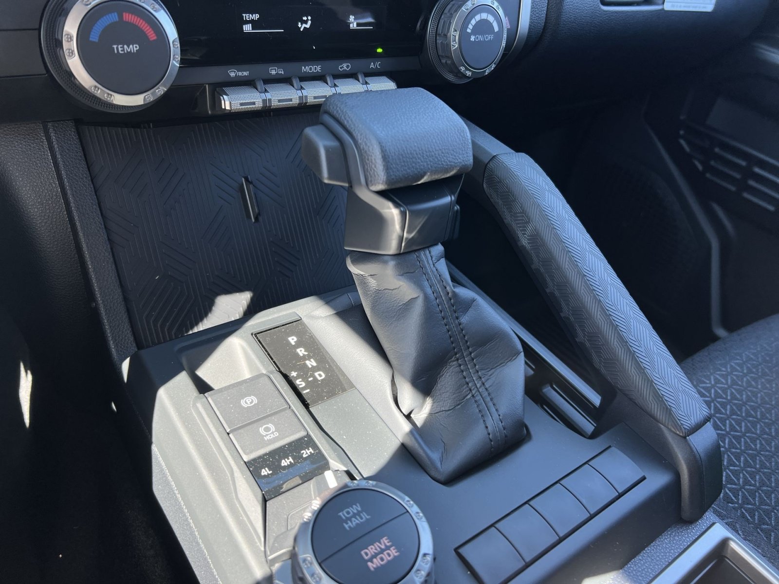 New 2026 Toyota 4Runner SR5 AWD/4WD image 21