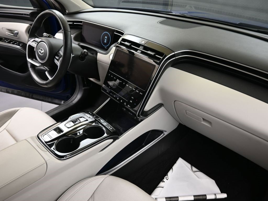 Certified 2023 Hyundai Tucson Limited w/ Winter Package image 13