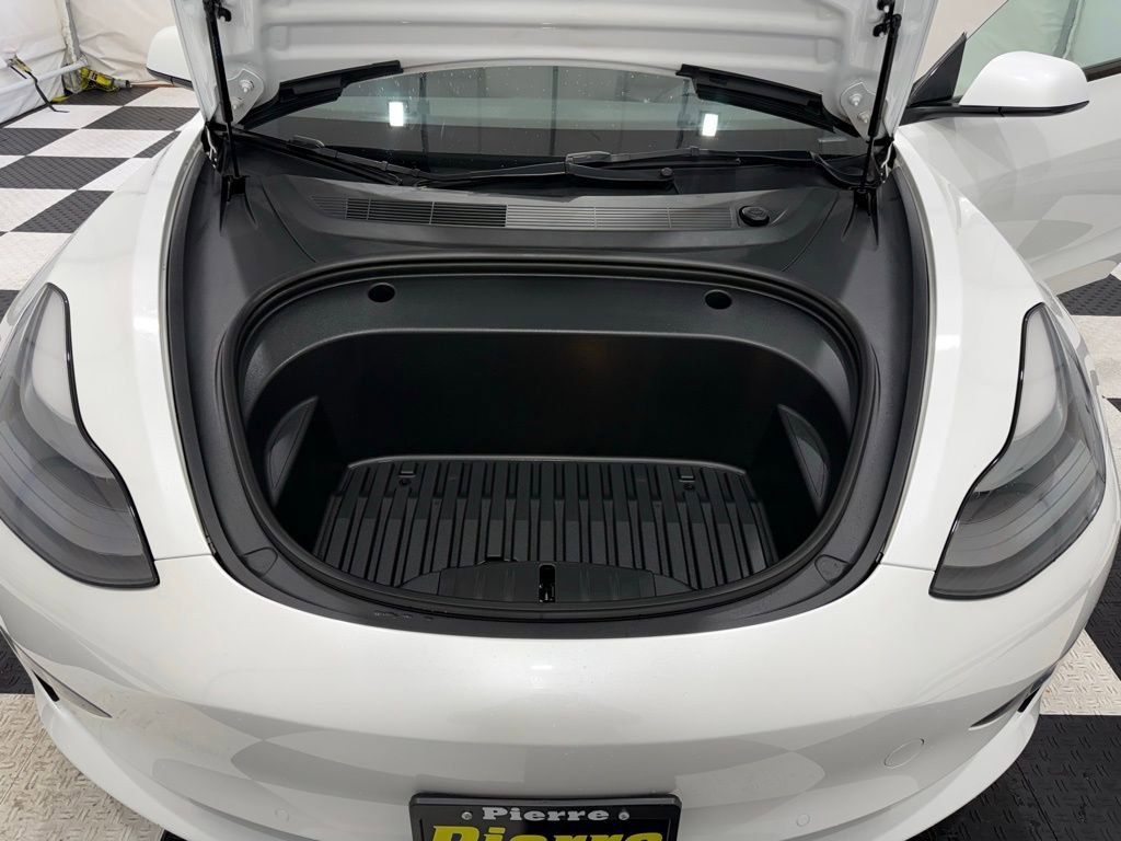 Used 2022 Tesla Model 3 image 10