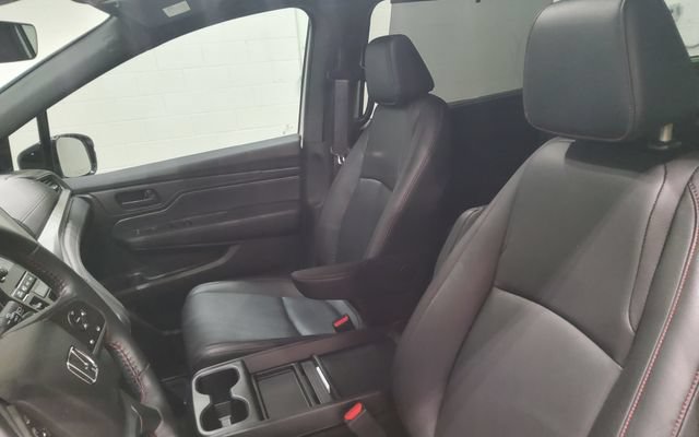 Used 2024 Honda Odyssey Sport image 19