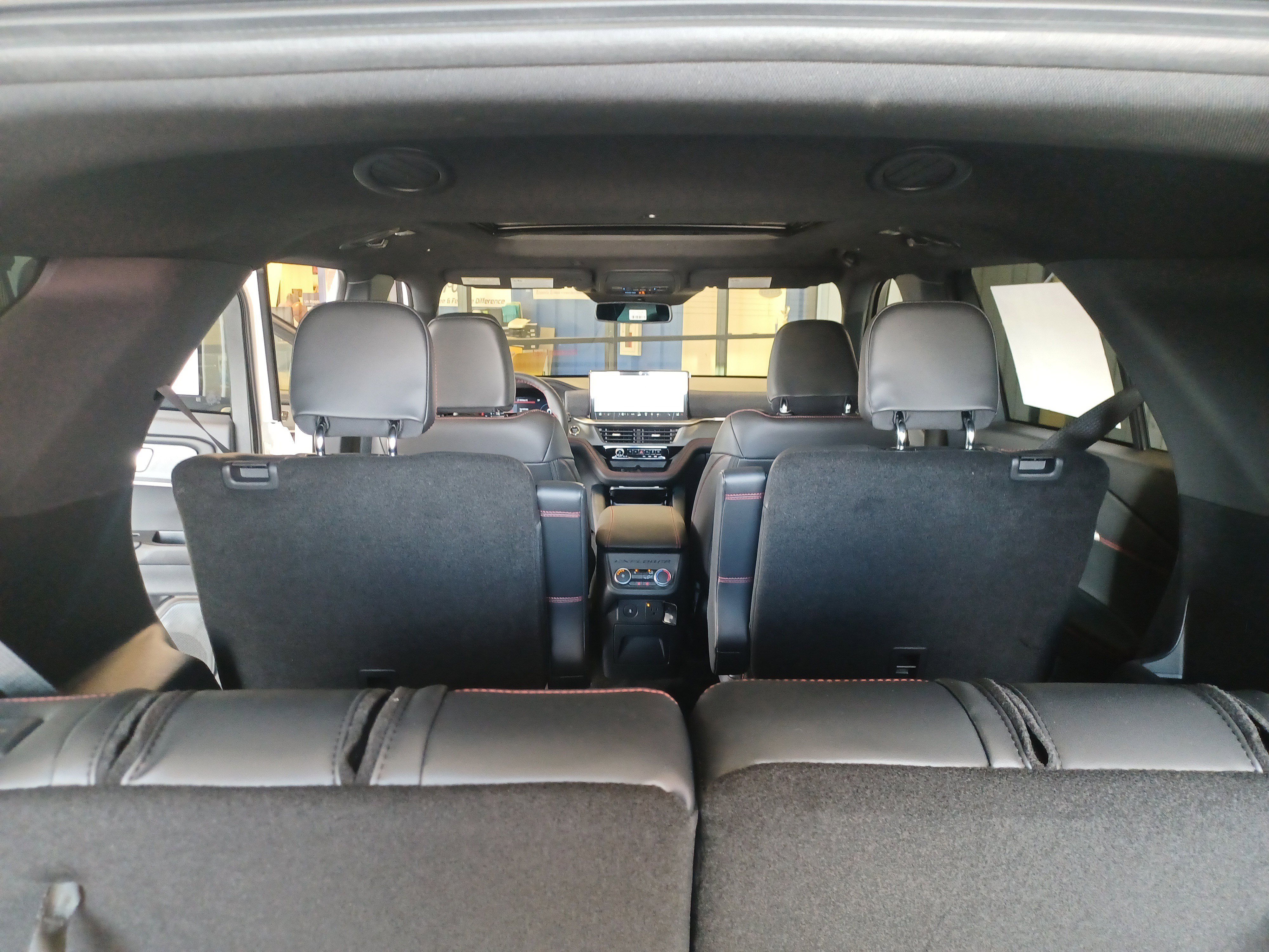 New 2025 Ford Explorer ST-Line w/ Premium Package image 19