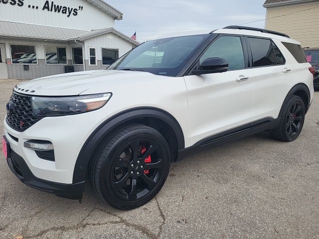 Used 2021 Ford Explorer ST w/ ST Street Pack image 28