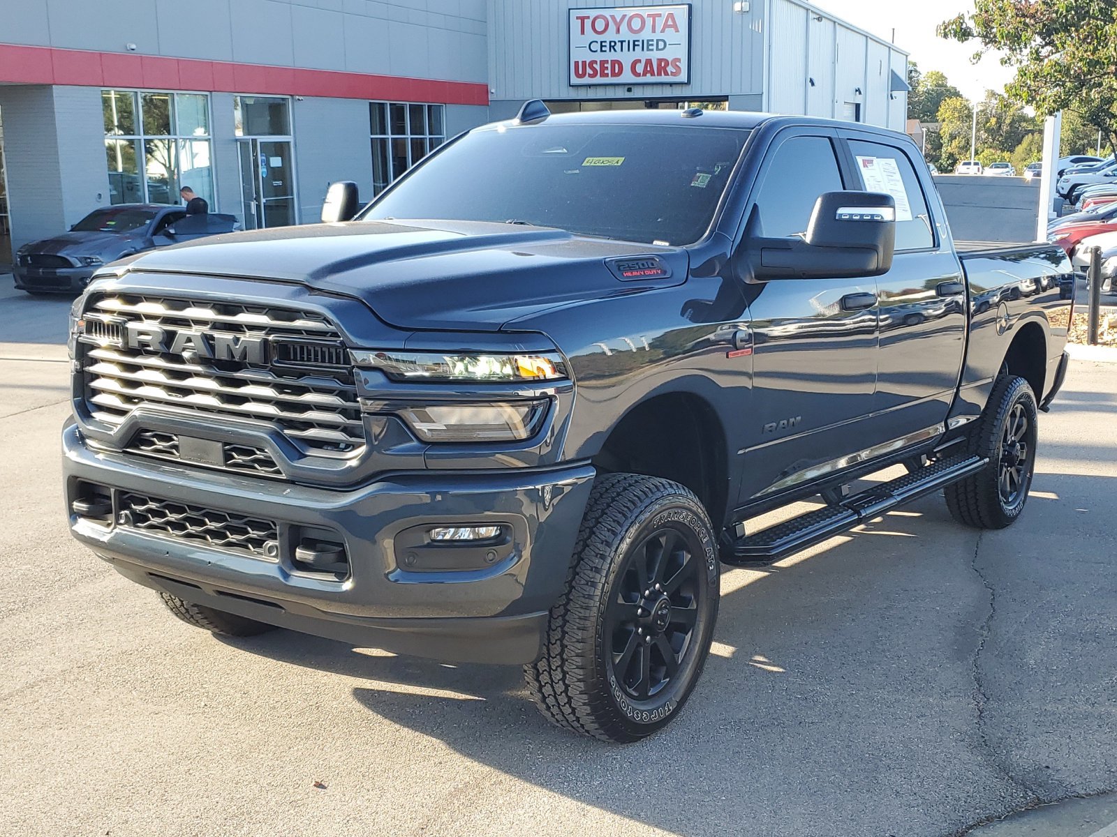 Used 2026 RAM 2500 Big Horn AWD/4WD image 2