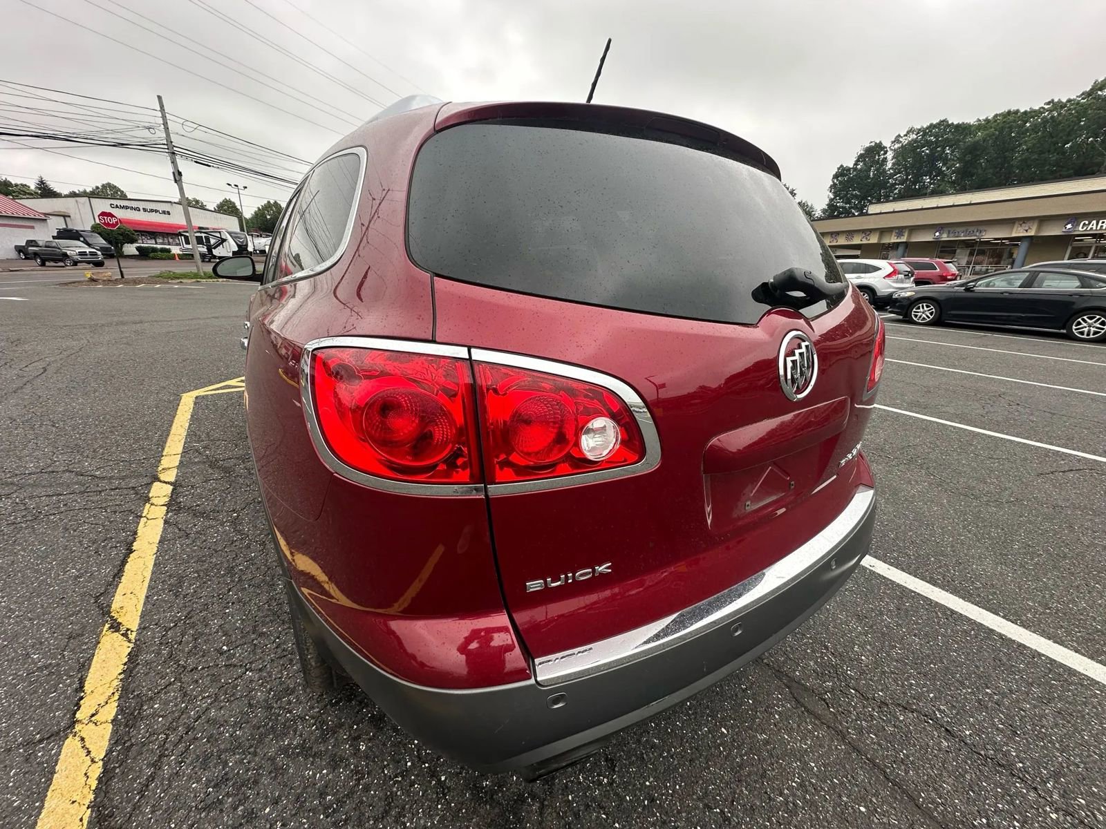 Used 2009 Buick Enclave CXL w/ Entertainment Package #2 image 16