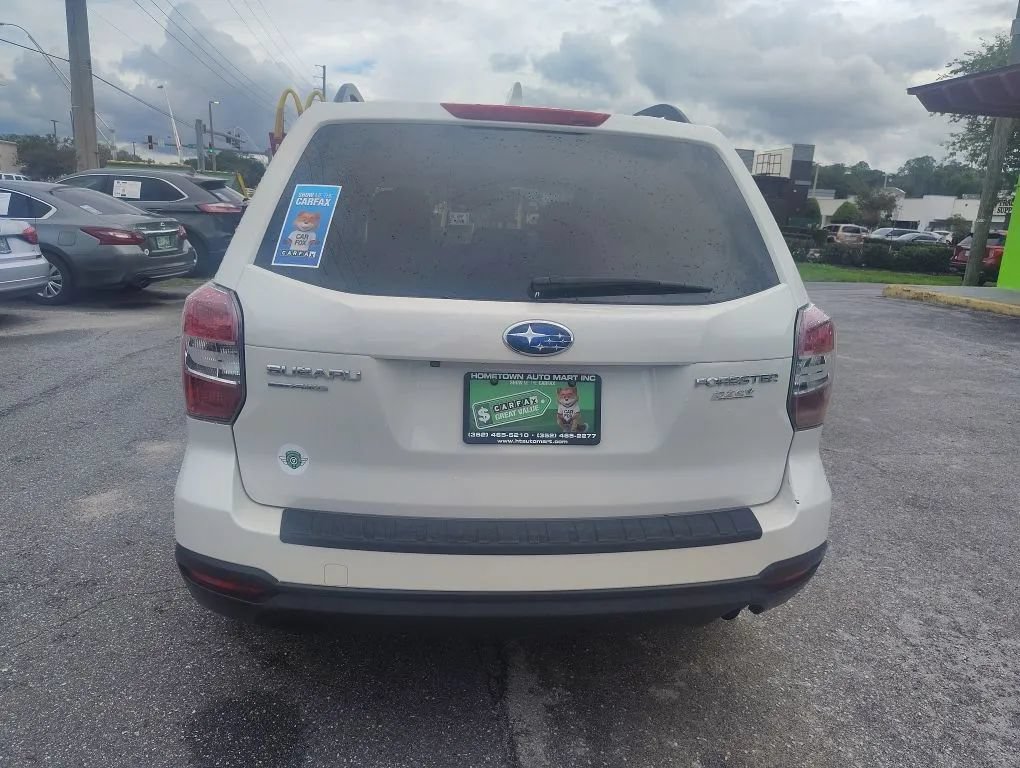 Used 2016 Subaru Forester 2.5i Premium w/ All-Weather Package AWD/4WD image 6