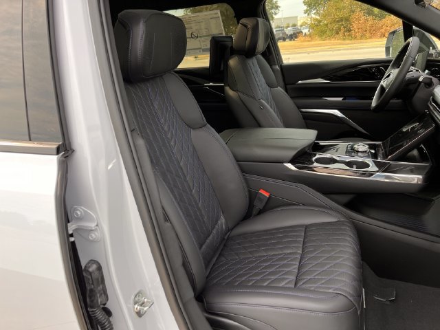 New 2026 Cadillac Escalade IQL Sport 1 AWD/4WD image 21