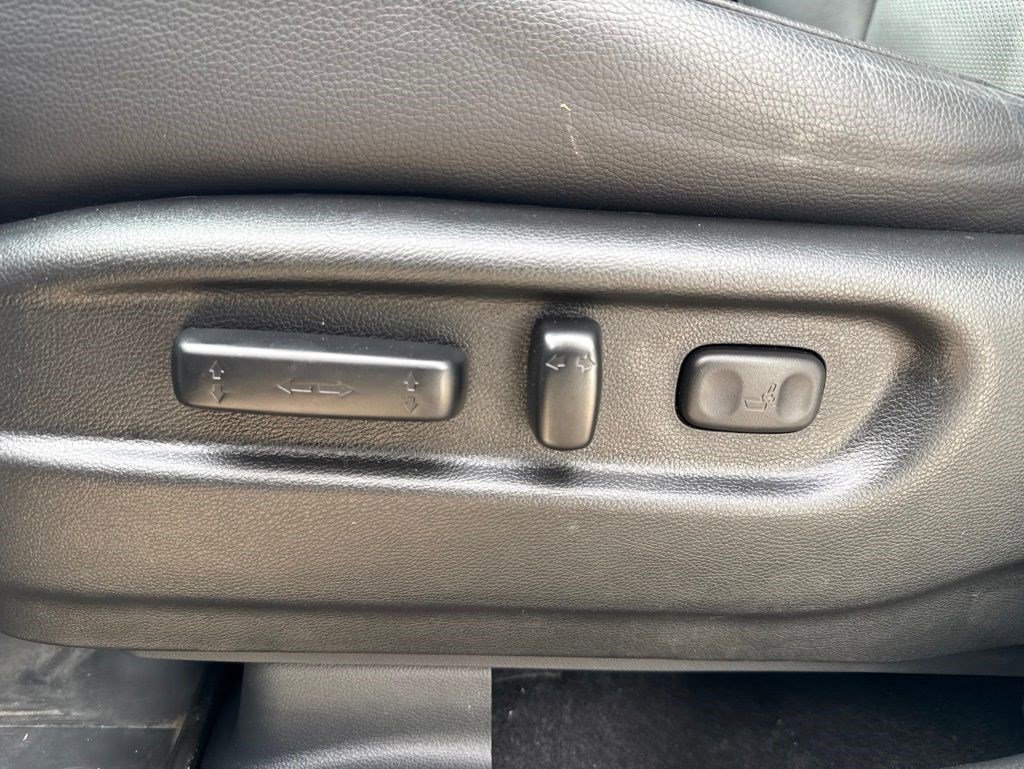 Used 2025 Honda Ridgeline RTL+ image 11