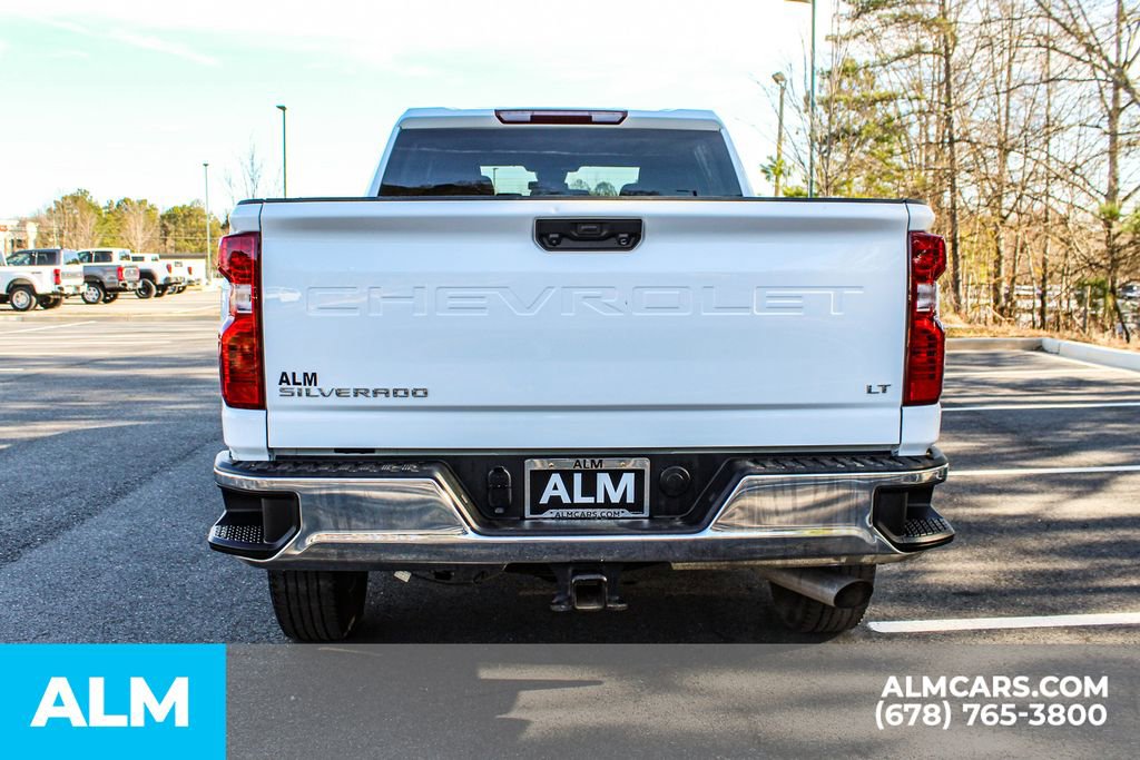 Used 2025 Chevrolet Silverado 2500 LT w/ Convenience Package AWD/4WD image 11