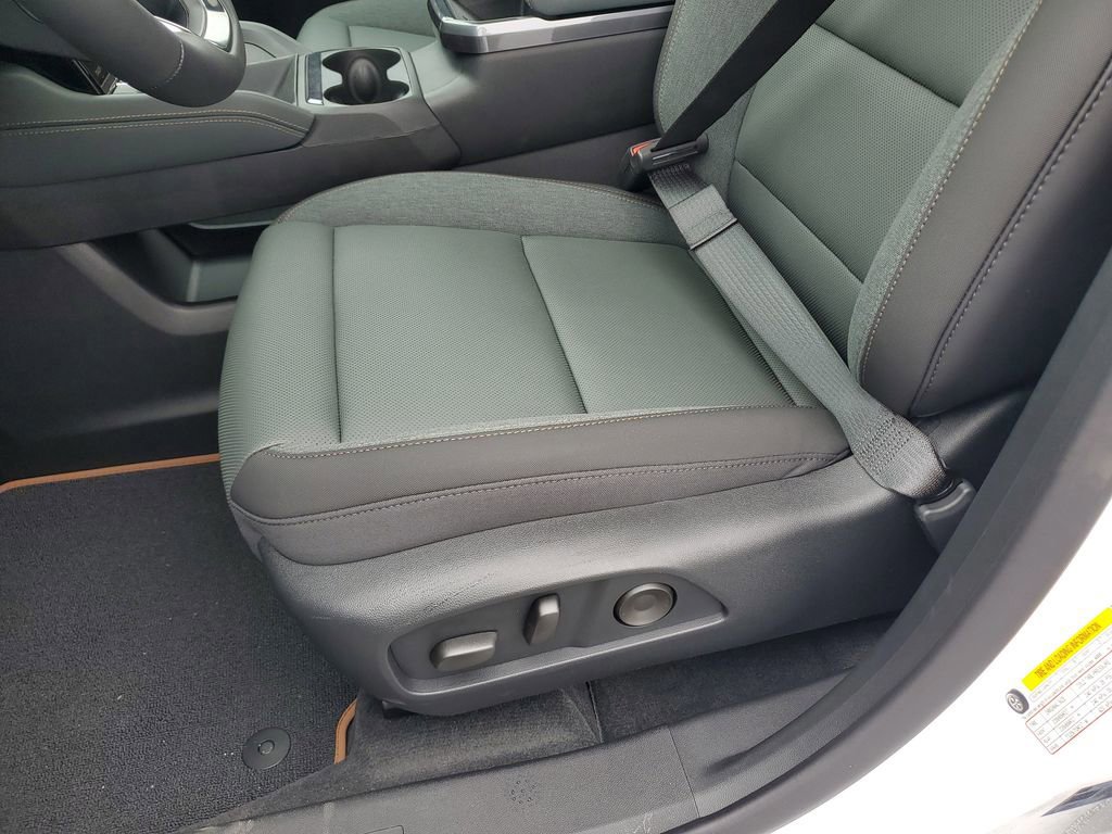 New 2026 GMC Terrain AT4 image 15