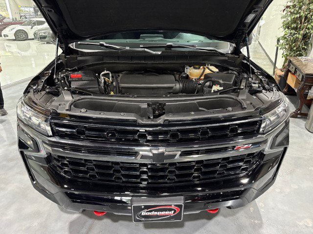 Used 2022 Chevrolet Tahoe Z71 w/ Luxury Package AWD/4WD image 10
