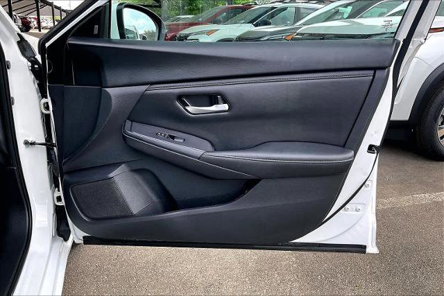 Certified 2024 Nissan Sentra SV FWD image 22