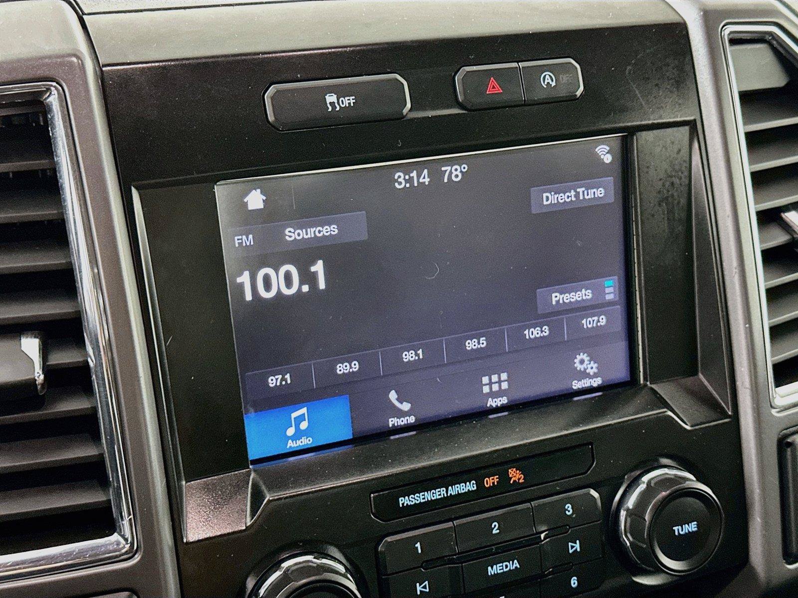 Used 2016 Ford F150 XLT w/ Equipment Group 302A Luxury AWD/4WD image 7