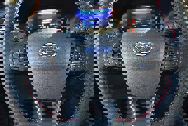 New 2026 Ford Escape ST-Line w/ Tech Pack #1 image 7