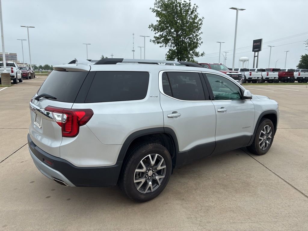 Used 2020 GMC Acadia SLE w/ Driver Convenience Package FWD image 3