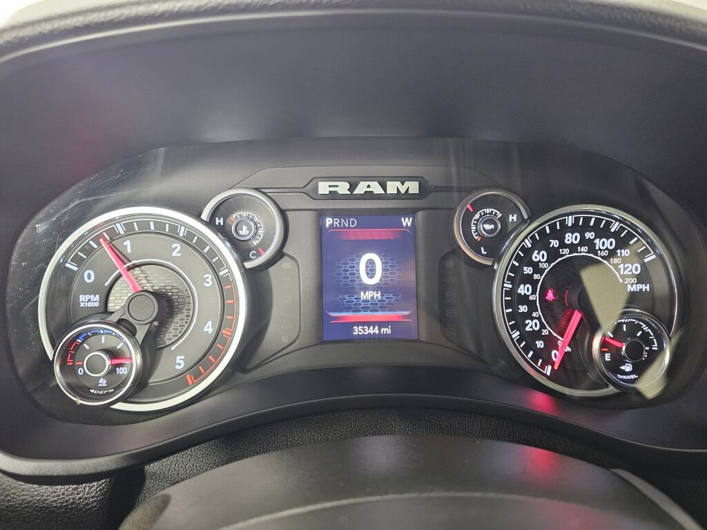 Used 2024 RAM 3500 Big Horn image 25