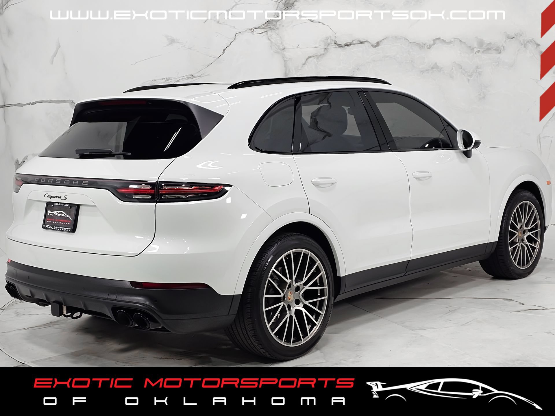Used 2023 Porsche Cayenne S Platinum AWD/4WD image 10