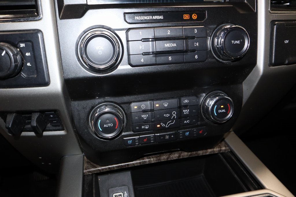 Used 2019 Ford F350 Lariat w/ Lariat Ultimate Package image 35