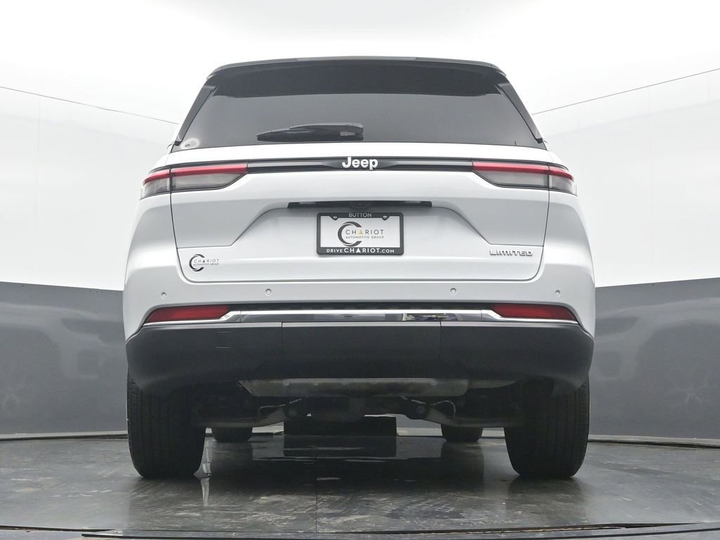 Used 2024 Jeep Grand Cherokee Limited image 50