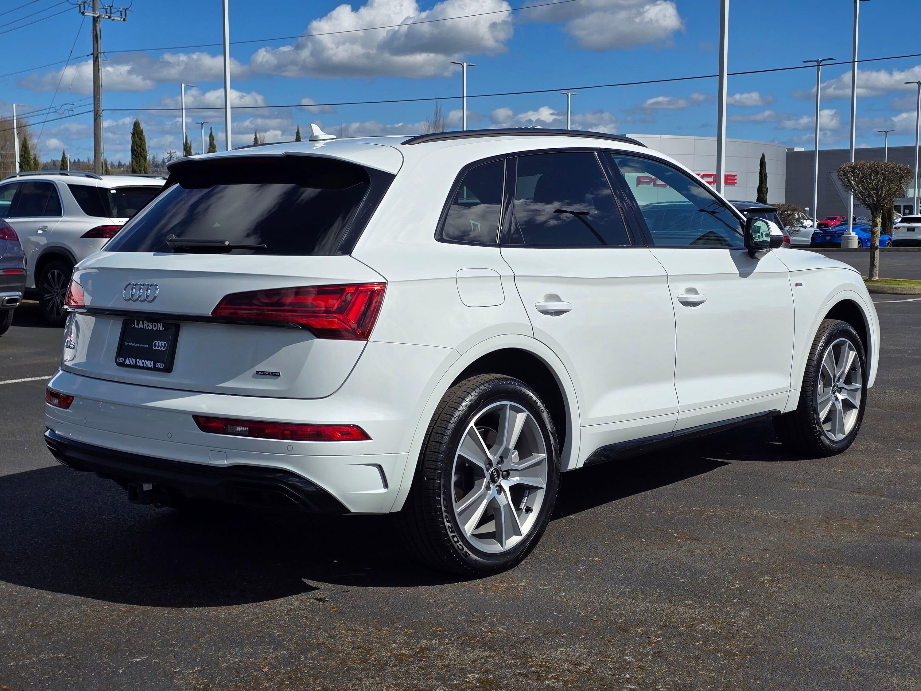 Used 2023 Audi A4 2.0T Premium Plus w/ Premium Plus Package image 6