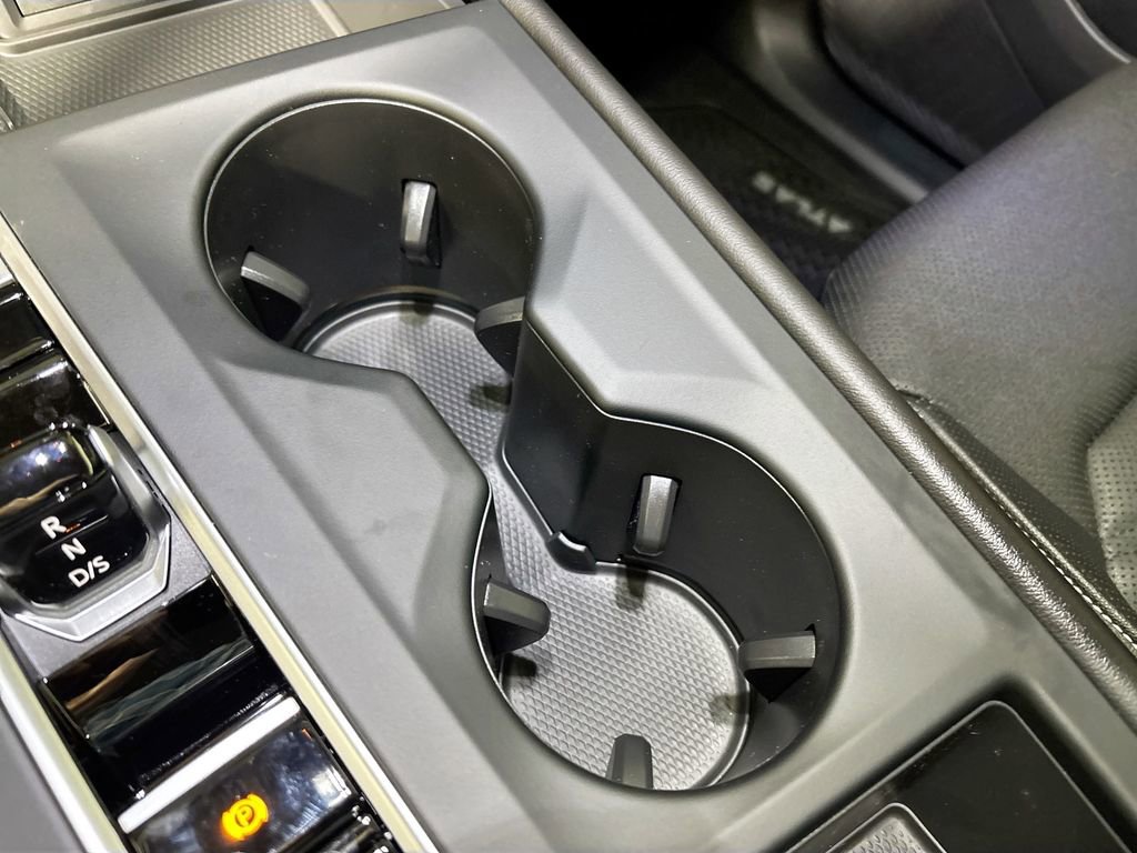 New 2026 Volkswagen Atlas SE image 15